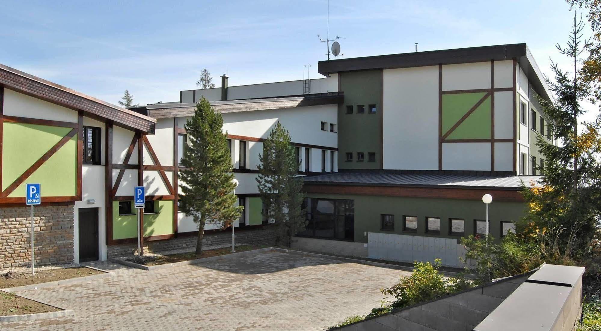 马雷克一室公寓酒店 Vysoké Tatry 外观 照片